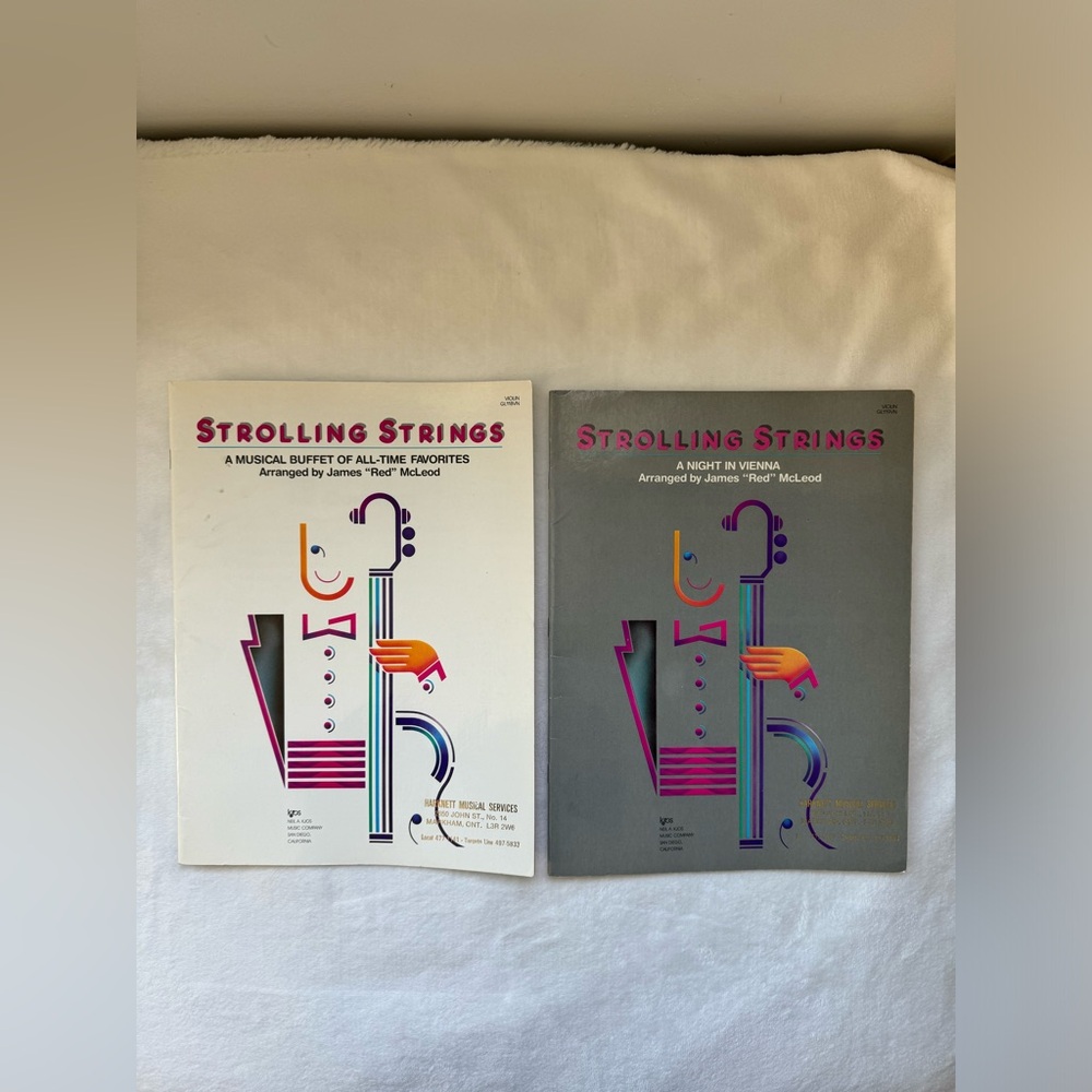 Strolling Strings violin music books